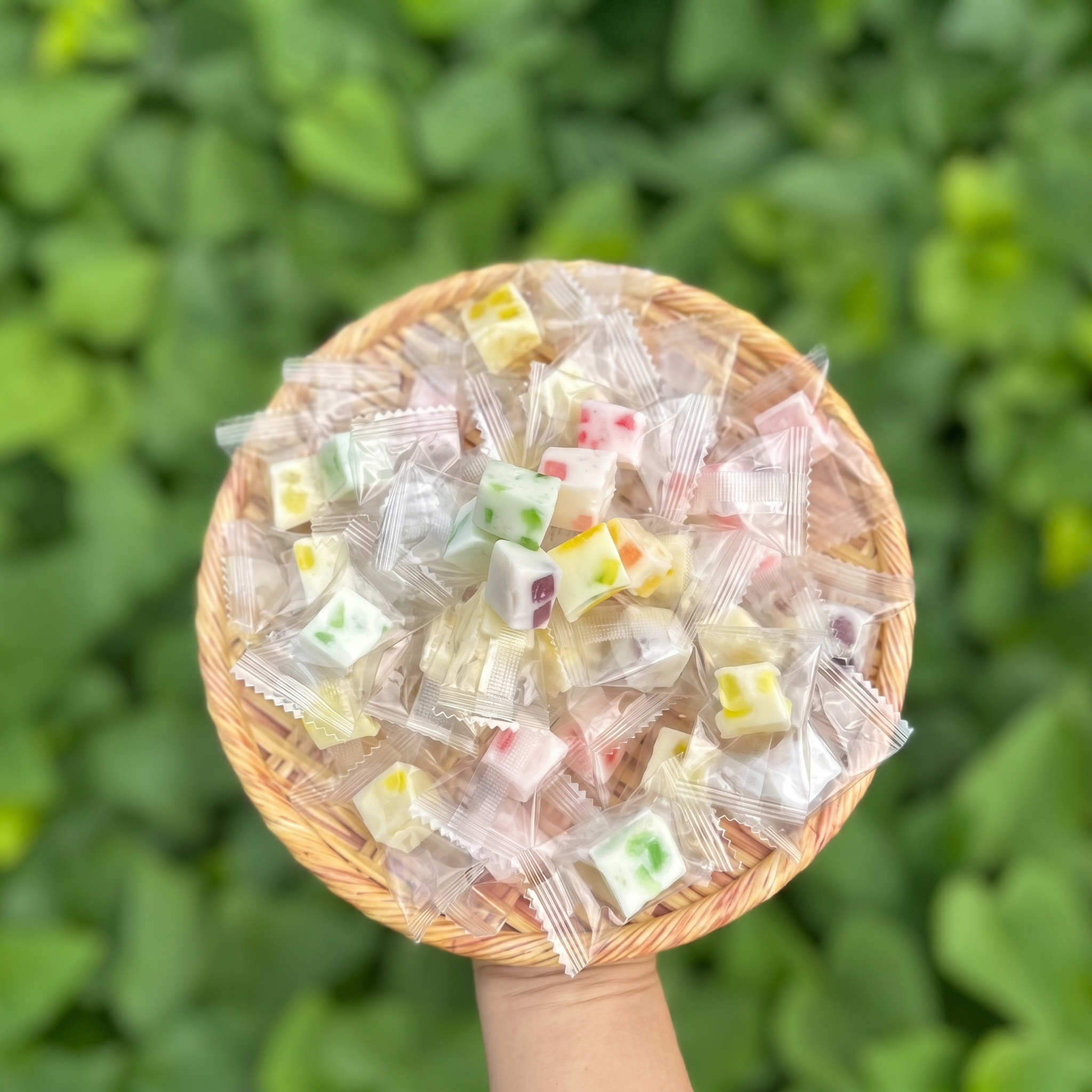 Kẹo Dẻo Trái Cây Hình Khối Mix Vị Xá Coowy Gói 2.5kg - Ảnh 3
